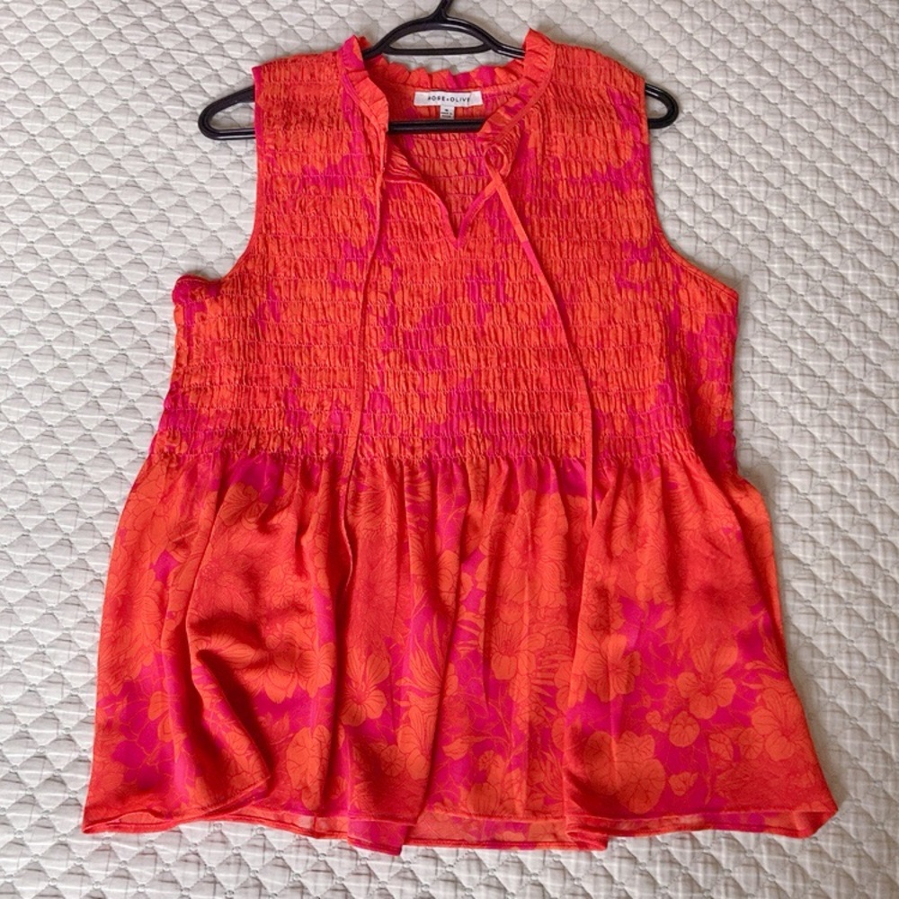 Floral Print Flowy Peplum Sleeveless Top